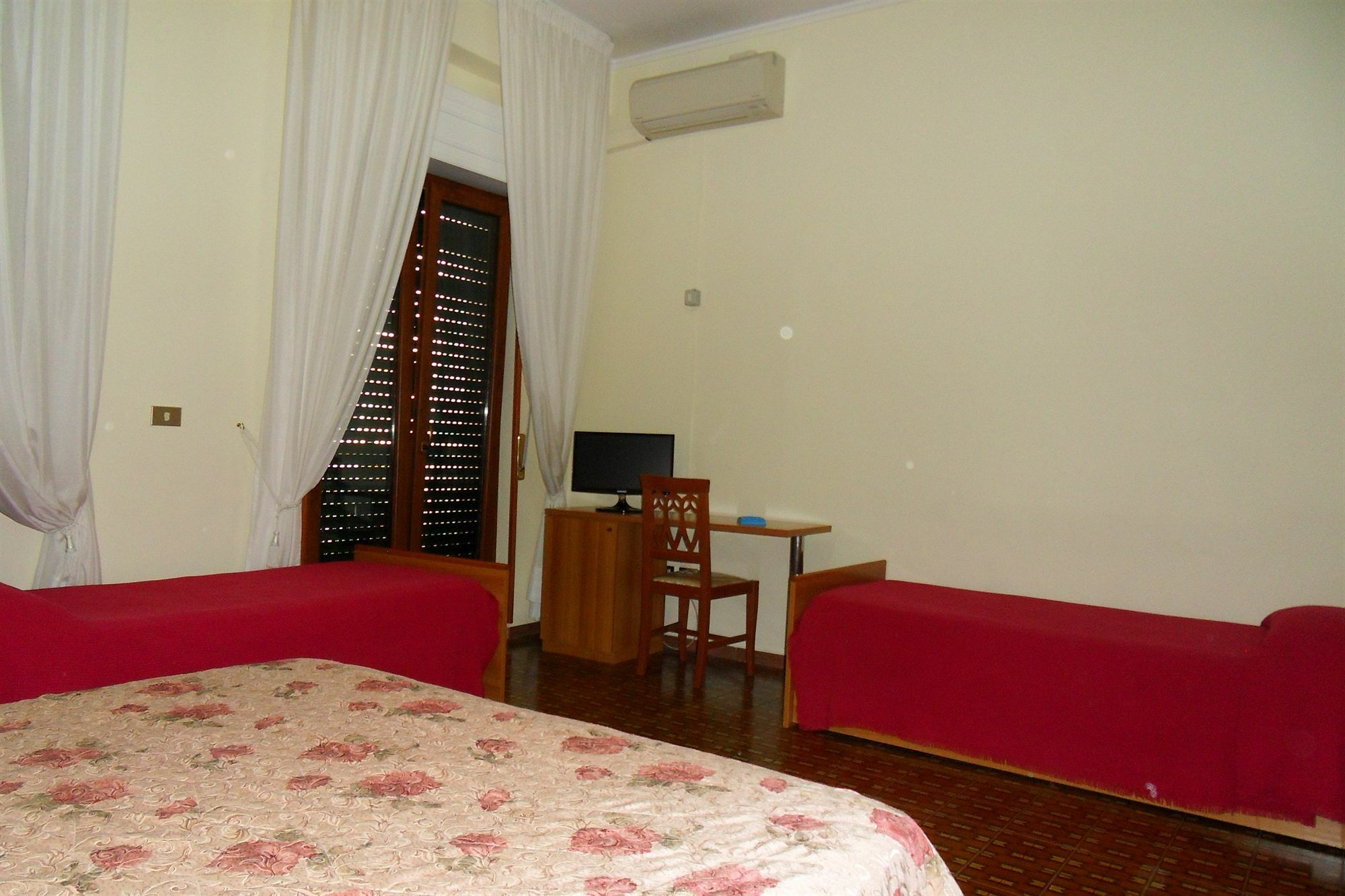 Hotel Astoria Pompeya Exterior foto